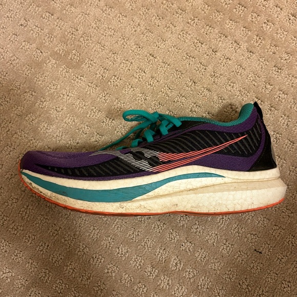 Women’s Saucony endorphin speed - Picture 3 of 4